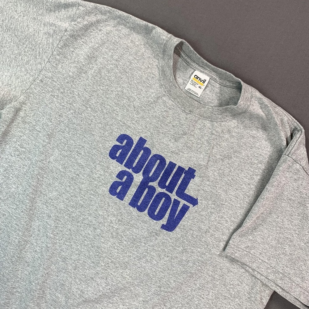VTG 2000s About A‎ Boy Shirt Men XL Gray Graphic Tee Movie Book Promo Anvil Crew